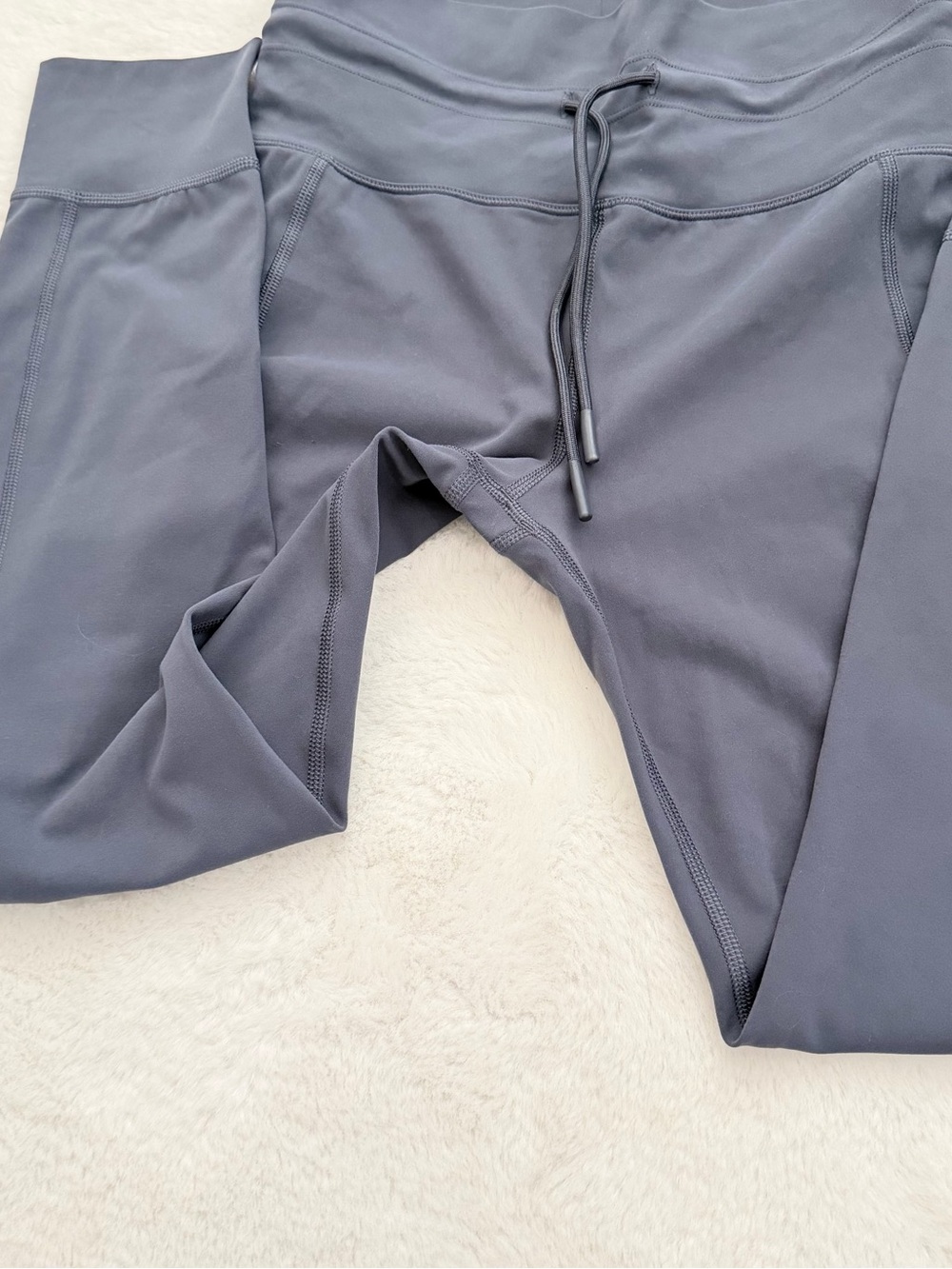 Vuori Daily Pocket Leggings High Rise Drawstring - Picture 12 of 12